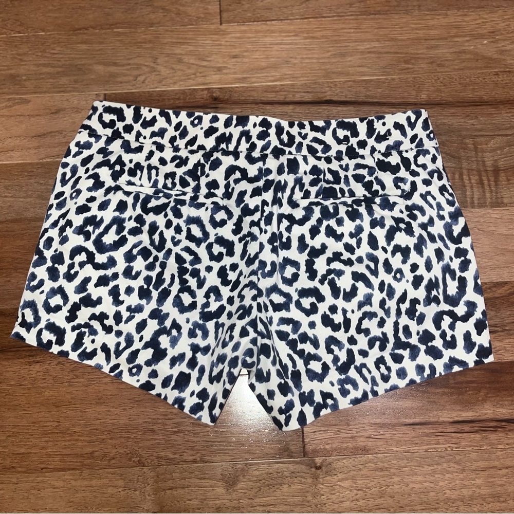 NWOT- J.Crew Stretch Chino Shorts- Size 2 - Picture 6 of 11